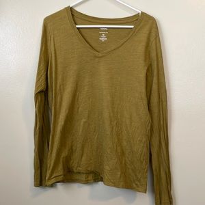 Sonoma long sleeve v neck tee